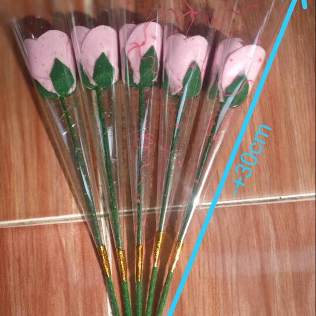 SPESIAL Buket bunga Flanel satuan warna pink muda, tanpa spunbond
