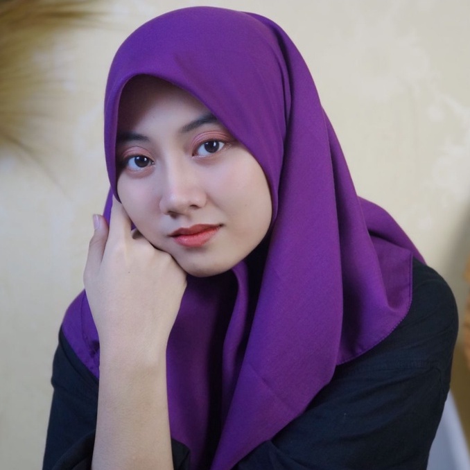 PARIS PREMIUM Hijab Segi Empat Paris Polos TEBAL TIDAK NERAWANG Jilbab PARIS TEBAL NECI EMPAT SISI Kerudung Paris Premium-Purple PREMIUM