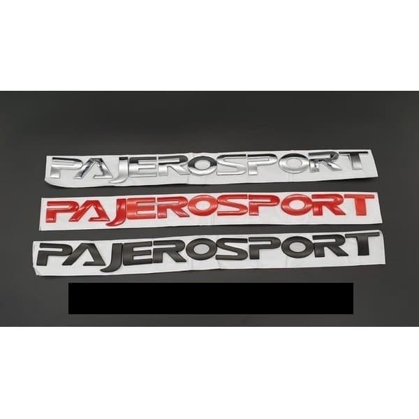 Hood emblem Pajero Sport