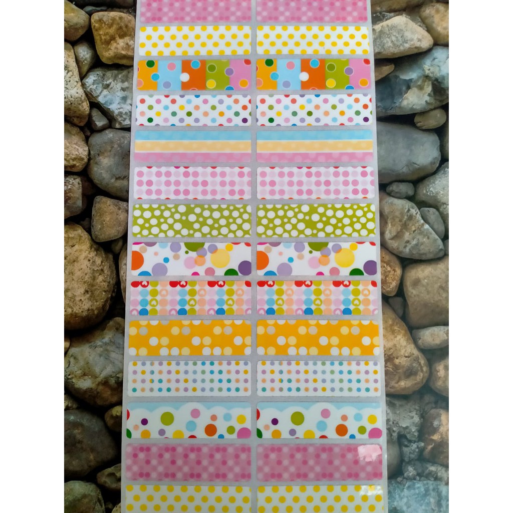 

STIKER LABEL NAMA WATERPROOF ANTI AIR POLKADOT