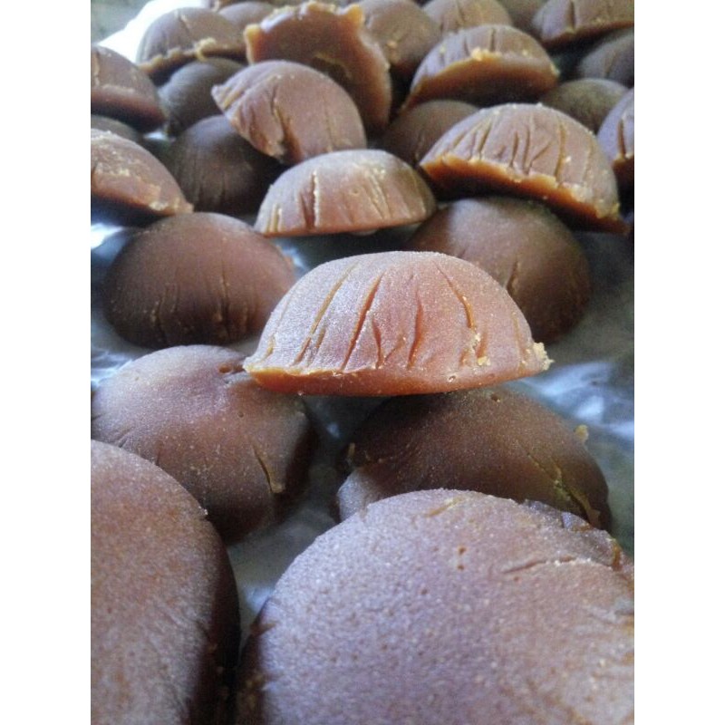 

Gula jawa atau gula merah