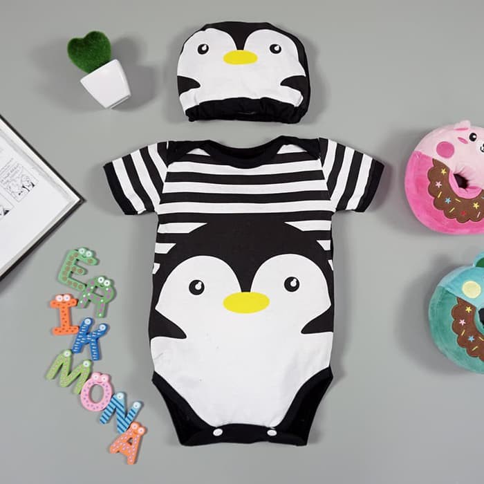 JUMPER BAYI LUCU BAJU BAYI LAKI LAKI PEREMPUAN KARAKTER PENGUIN HITAM