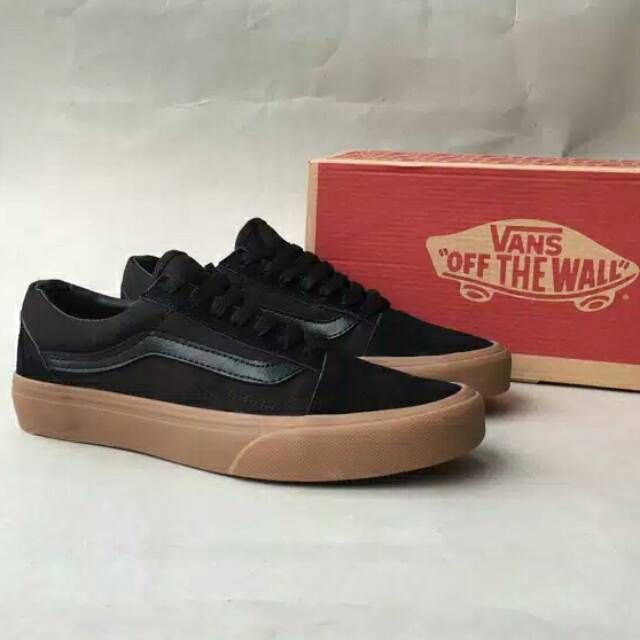 SEPATU VANS AUTHENTIC FULL BLACK HITAM POLOS WHITE PUTIH OLDSKOOL CASUAL ICC IFC DT