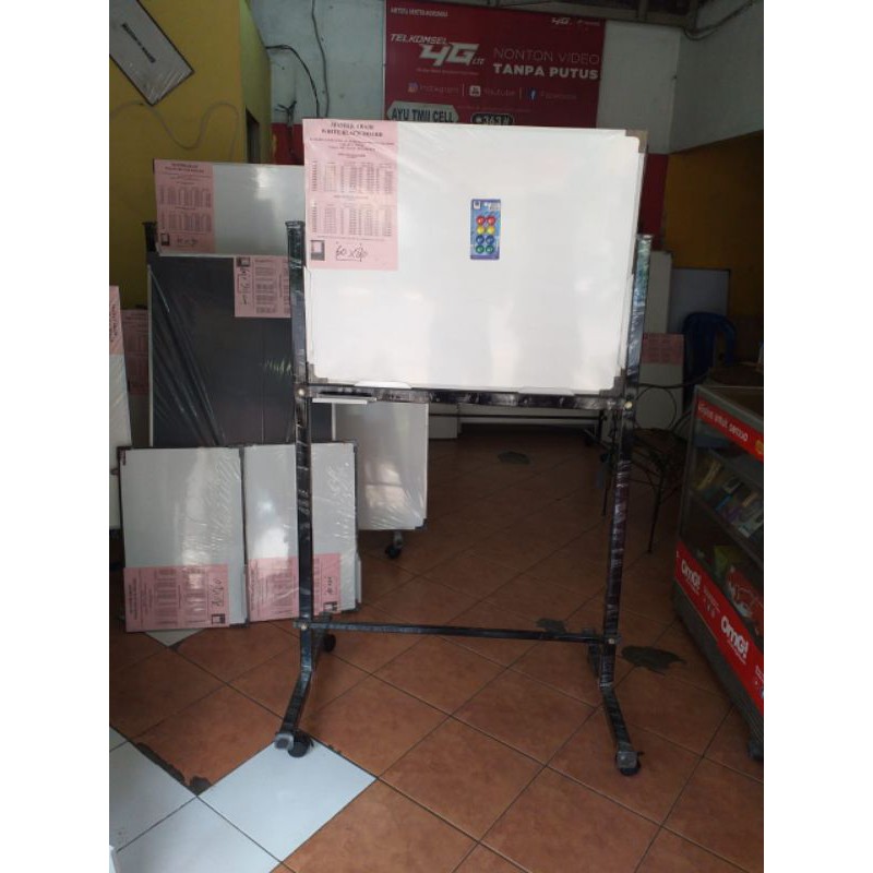 

papan tulis 60x80 cm whiteboard magnetik standing