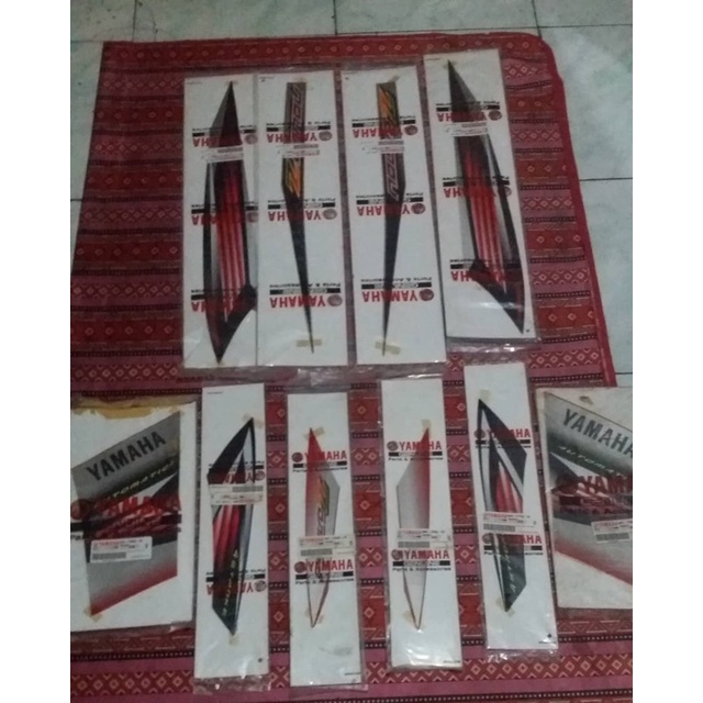 Original Striping Nouvo Z 2005 merah silver