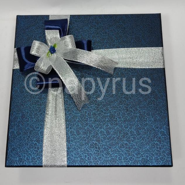 

Promo Terbatas - Papyrus 25X25 Tinggi 10Cm Kotak Kado Gift Box