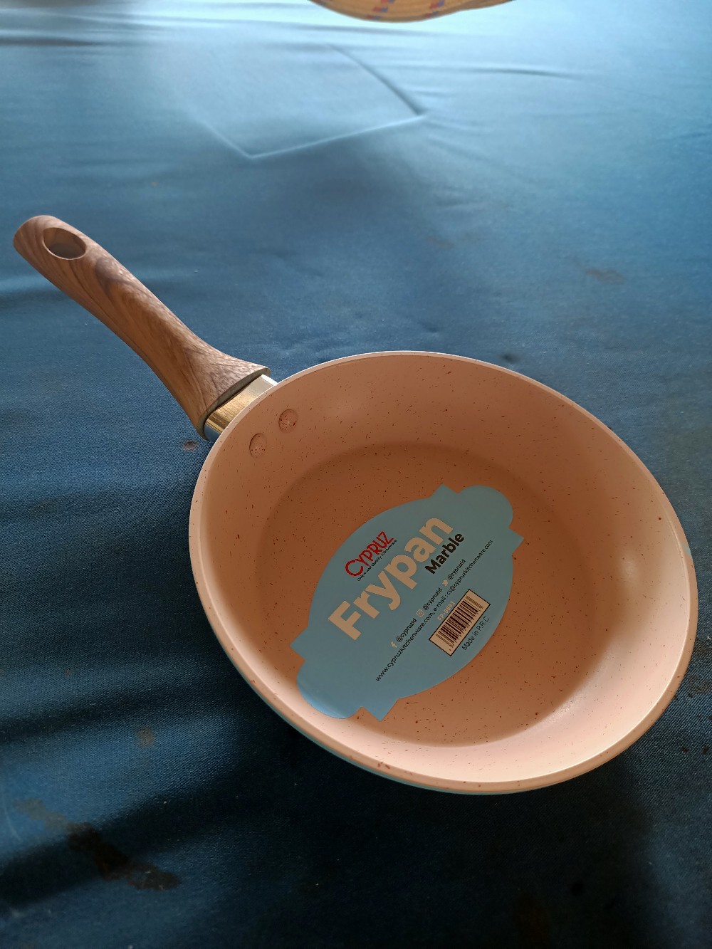 Cypruz Fp0690 12cm Hijau / Fp0691 14cm Pink / Fp0692  16cm Biru Mini Coating Marble Kayu 12 Frypan