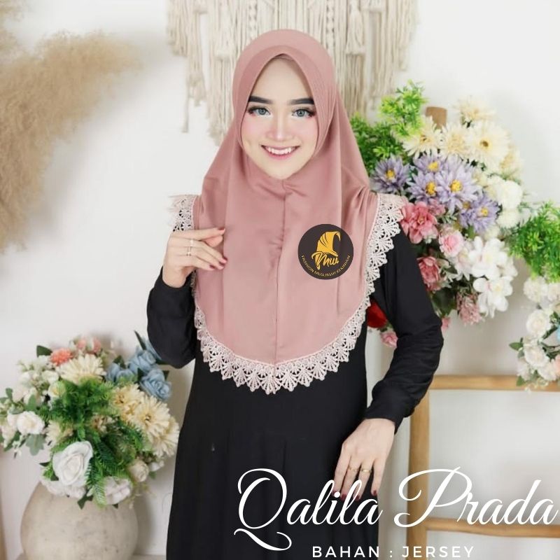 FASHION MUSLIMAH Jilbab serut gotik varian full renda bahan matt jersey (Qalila Prada)