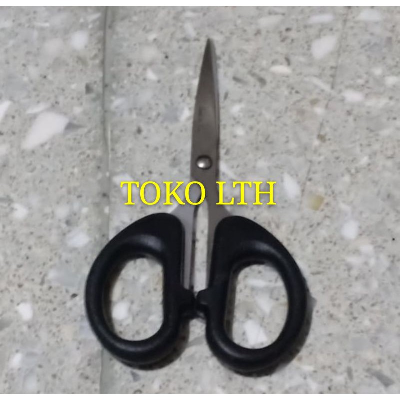 

GUNTING KERTAS / GUNTING SERBAGUNA 14 cm
