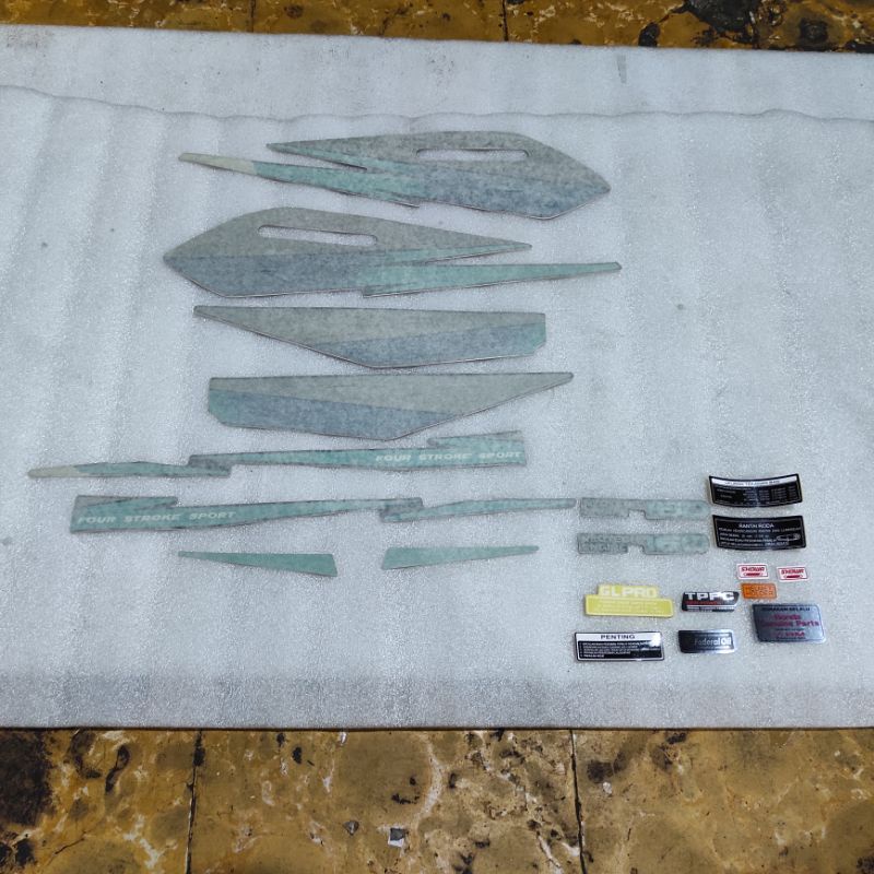 Stiker stripping striping decal graphic Honda GLPro GL Pro 160 Neotech Hitam Hijau tosca 1994 1995 O