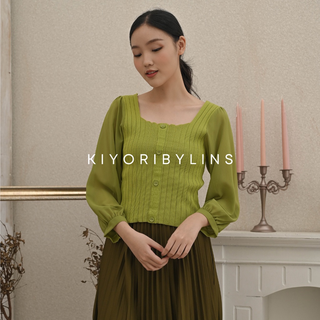 TRISHA KNIT TOP Blouse Wanita-1