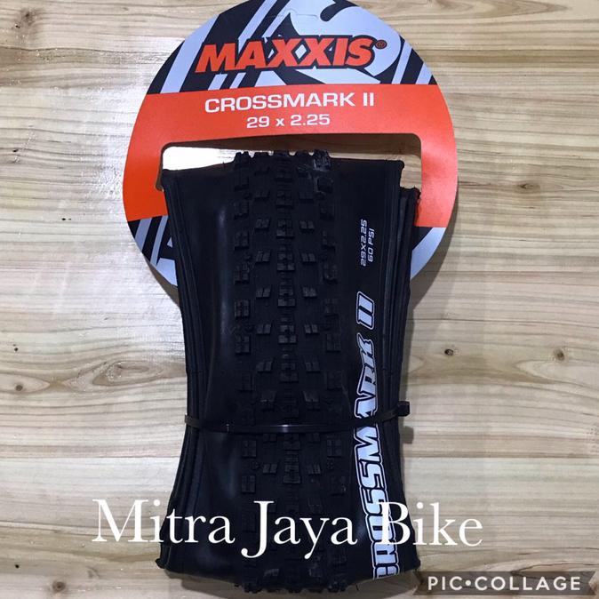 Ban Luar Maxxis Crossmark II 29 x 2.25