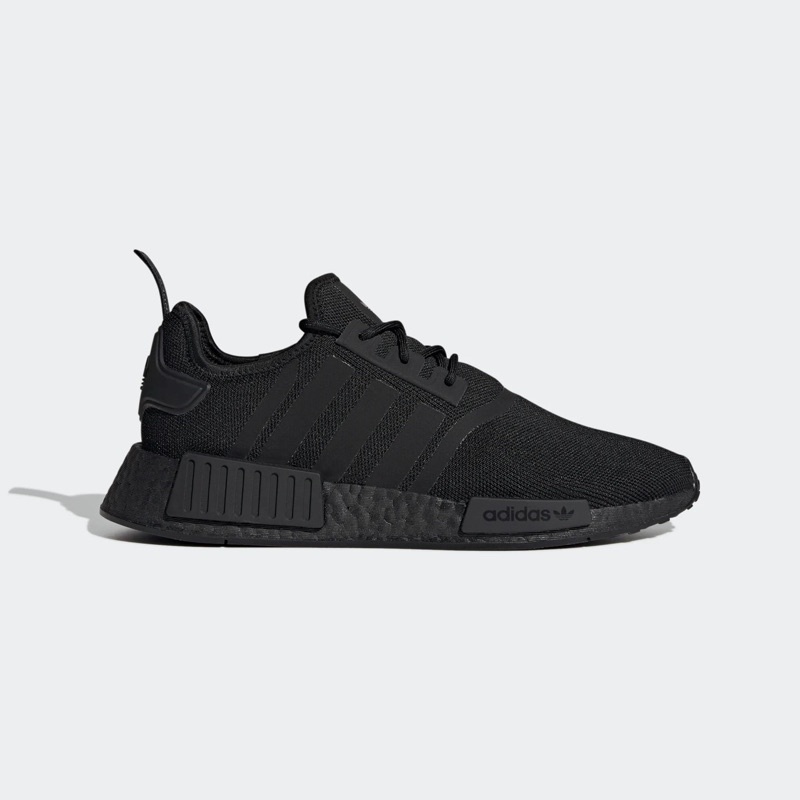 adidas r1 triple black