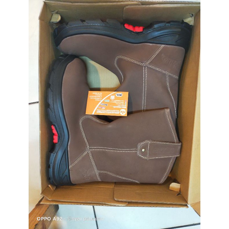 SEPATU SAFETY AETOS LITHIUM MOCCA