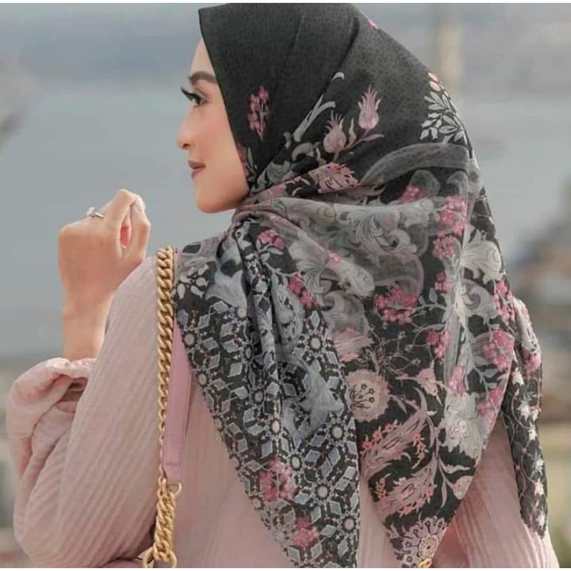 Topkapi black Buttonscarves