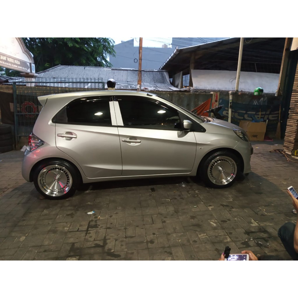 Velg Monoblock Ring 15 Tipe Sasebo Untuk Sirion Brio Ignis Splash Swift Agya Calya March Dll Shopee Indonesia