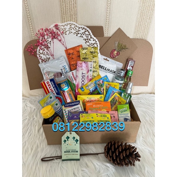 

Hampers/gift box vitamin / kado ulang tahun / hampers lebaran hampers vitamin request custom