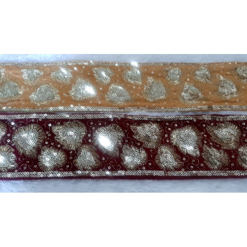 renda india kain beludru hati payet