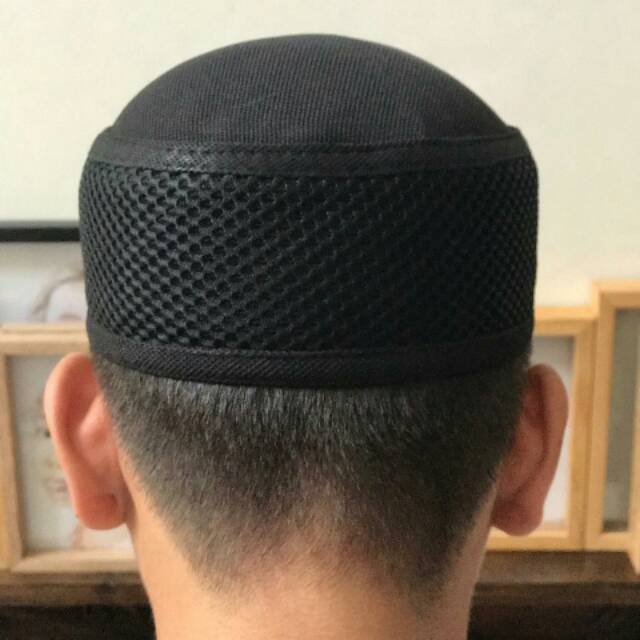 Peci Taliban madun hitam