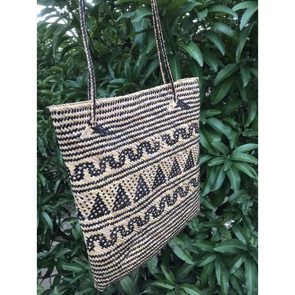 tas ethnic dayak / tas borneo / tas anyam rotan