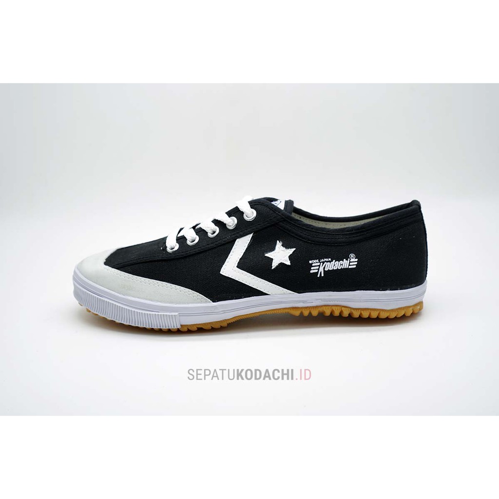 Kodachi 8119 Sepatu Kodachi Star Cefron Hitam Putih