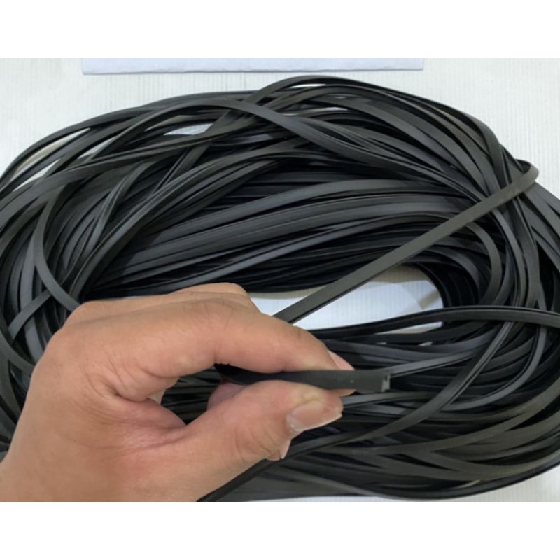 Karet list bodykit U bibir kecil