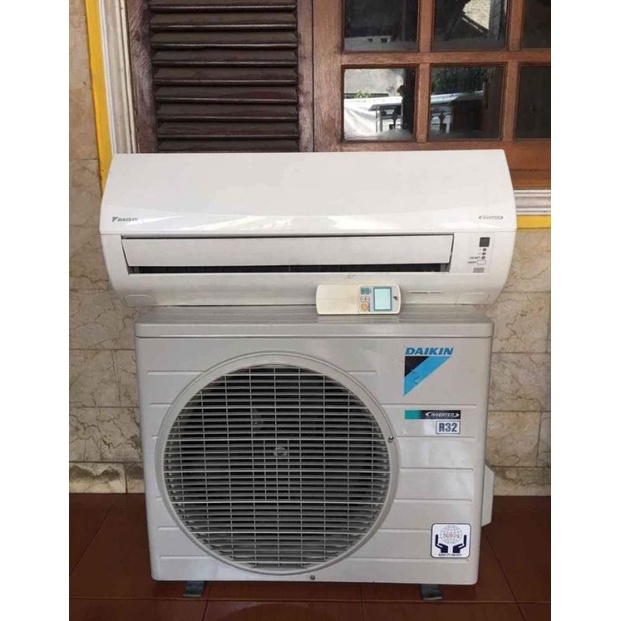 AC Second daikin thailand inverter 3/4pk