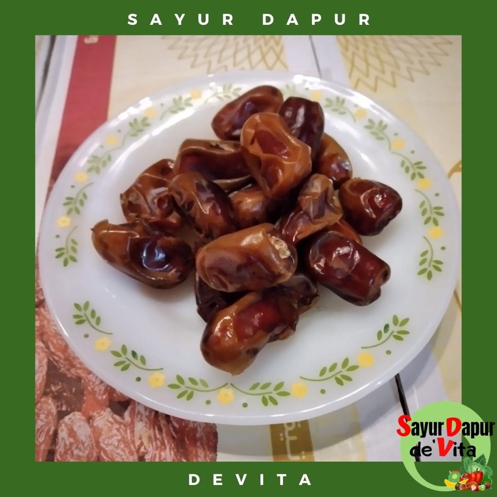 

Kurma Naghal Sa'ad Premium, Asli Arab Saudi