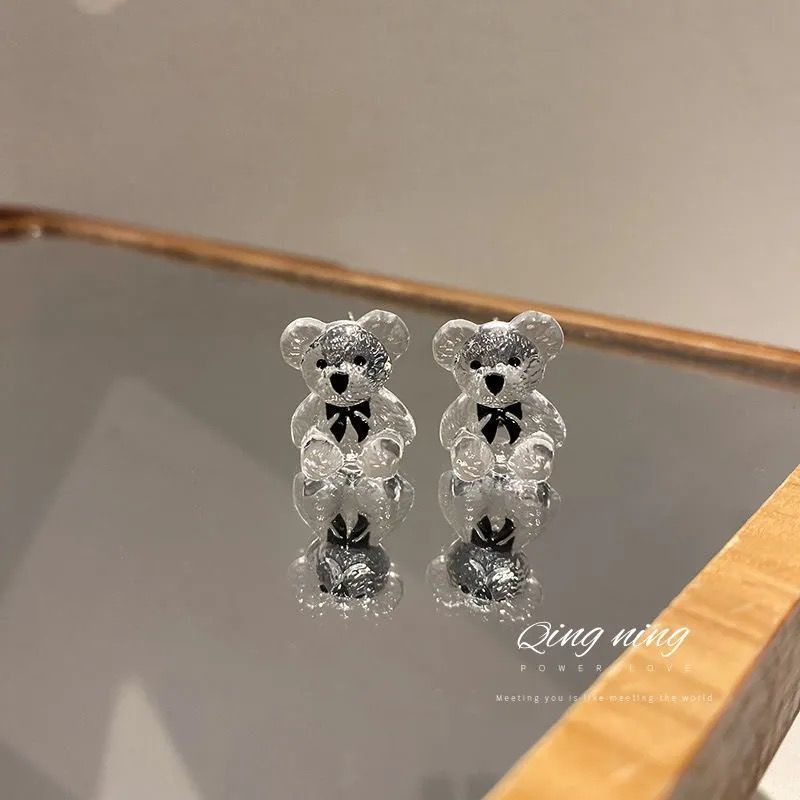 S jarum perak Korea sederhana gaya anting-anting anting-anting pribadi transparan bear anting-anting