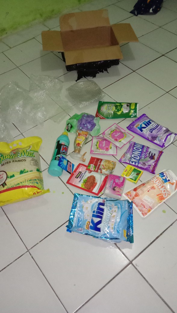 So Klin Softergent Deterjen Bubuk 770 Gr (gratis Piring)