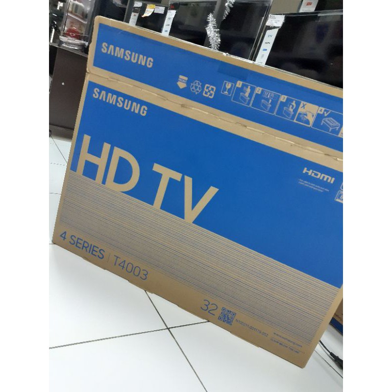 Samsung LED DIGITAL  HD TV 32 Inch T4003 Series 4 - Garansi Resmi - Hitam