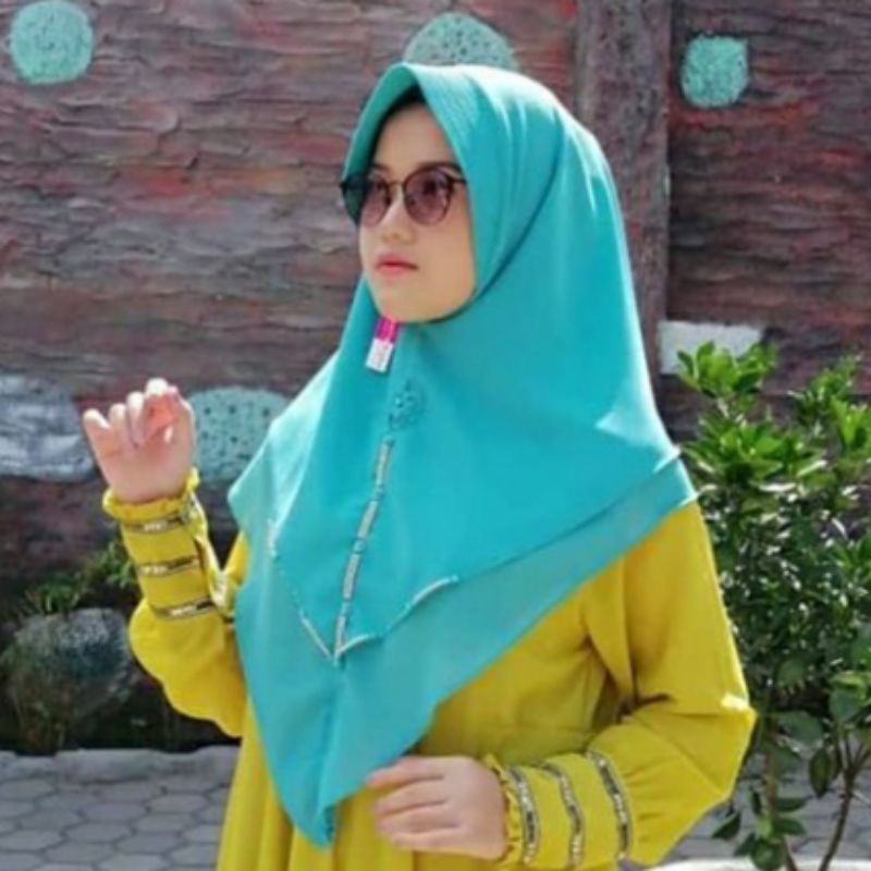 Aulia sifon ceruty hijab standart