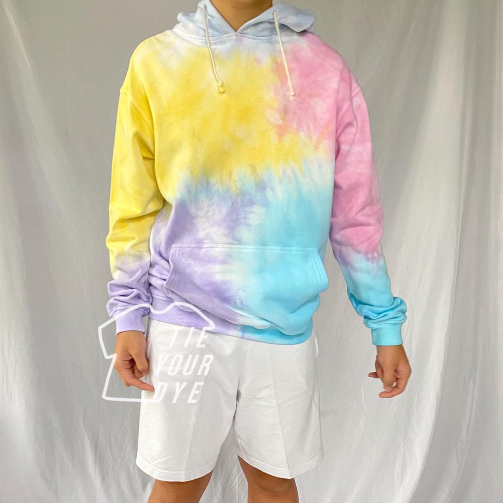 tie dye sweatshirt
