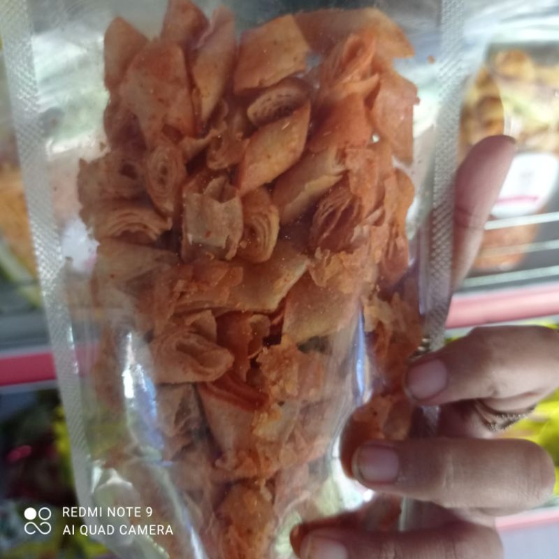 

cemilan asli khas ciamis pangsit goreng