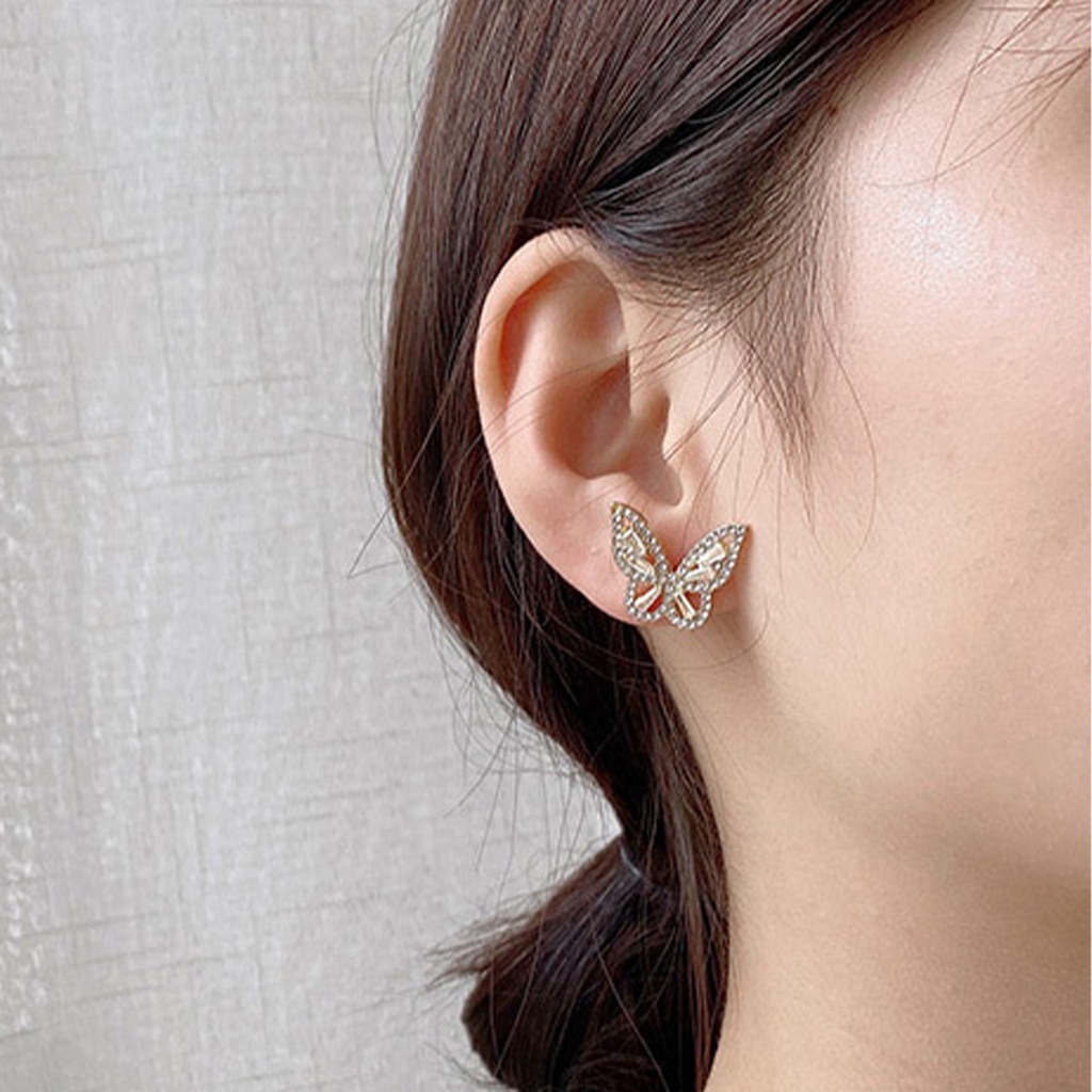 Hu Hu Hu Hu Hu Alat Bantu Pasang Kacamata♡ 1 Pasang Anting Stud Bentuk Kupu-Kupu Bahan Tembaga Untuk Pelajar