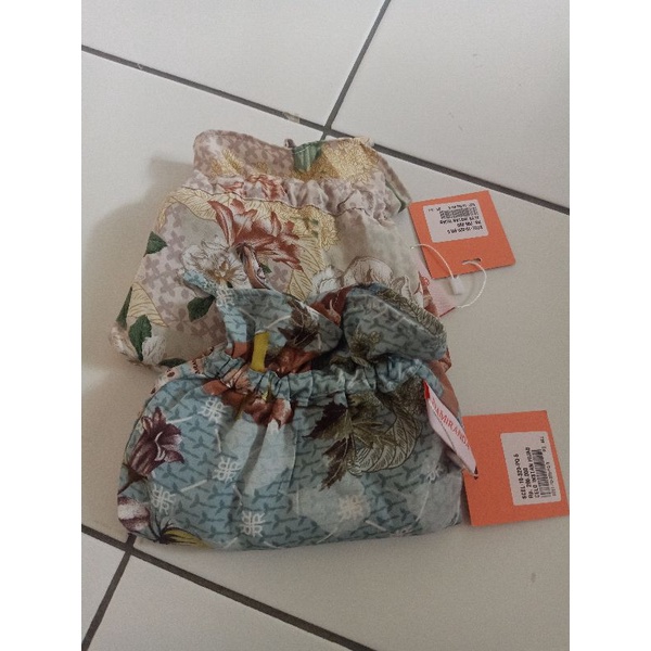 Celo Alys Instan Hijab - Ria Miranda Elea x Dewi Sandra - Bergo Instan Murah