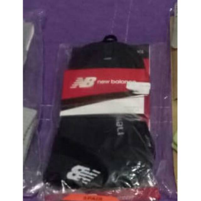 Kaos Kaki New Balance Hitam