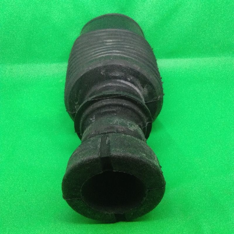 BOOT SHOCK BREAKER VALCO DEPAN YARIS 1.5CC 2013/ETIOS VALCO