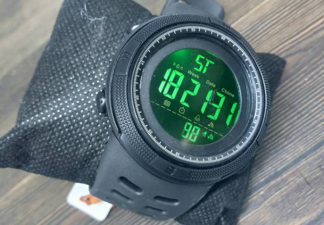 Jam Tangan Pria Digital SKMEI Green LED sporty 1251 Water Resistant 50M