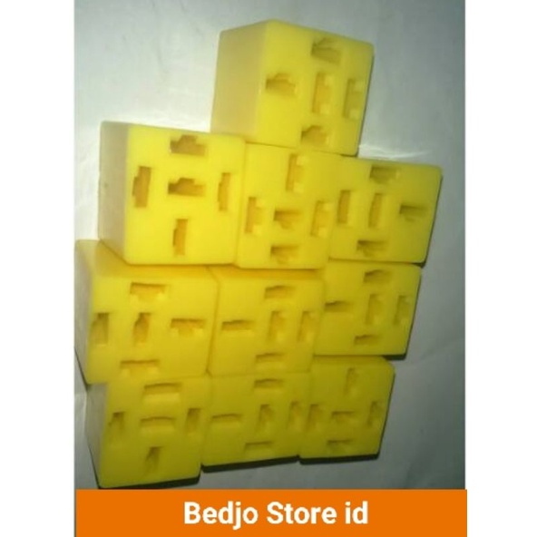 Socket Soket relay kuning kosongan