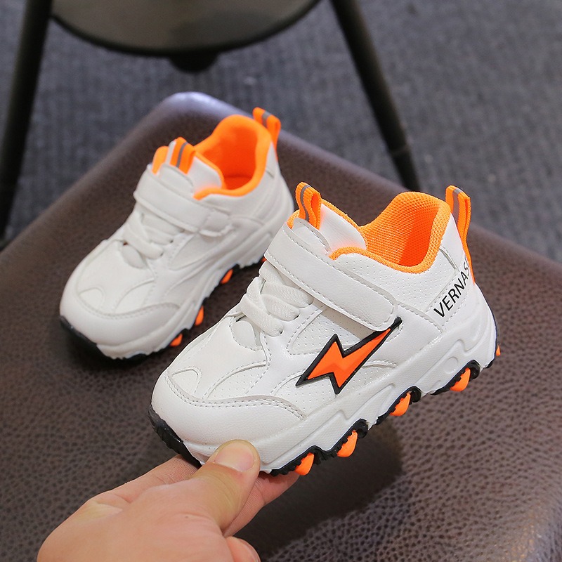 Sepatu sneakers import anak terbaru gaya sneakers keren