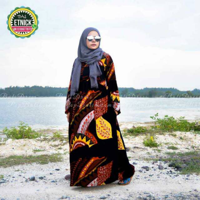 Gamis seruni