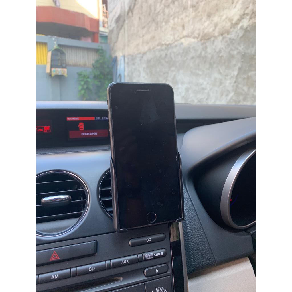 Car Phone Holder / Holder Handphone DNY Untuk Mobil Universal