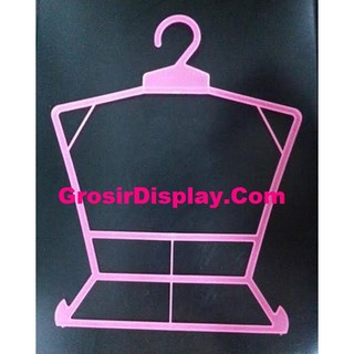 Display Toko Baju  Butik Gantungan  Baju  Setelan Anak Hanger 