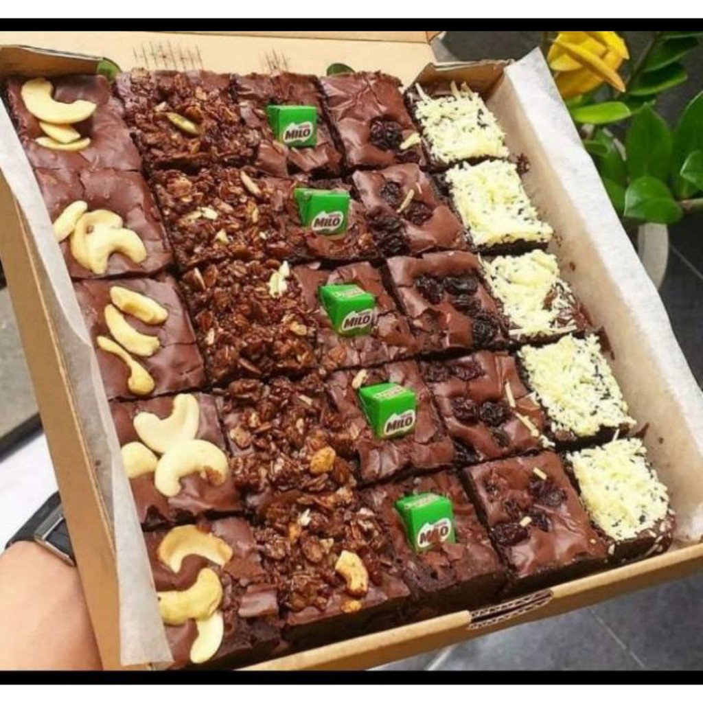 

Brownies coklat sekat Si Cumi X Skatt- Manis dan Enak