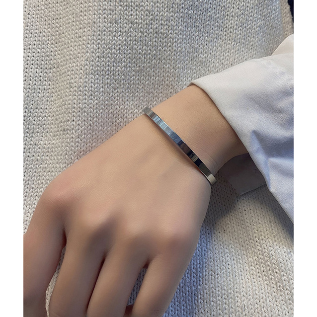 Gelang Bahan Titanium Steel Lapis Silver Gaya Korea Untuk Unisex