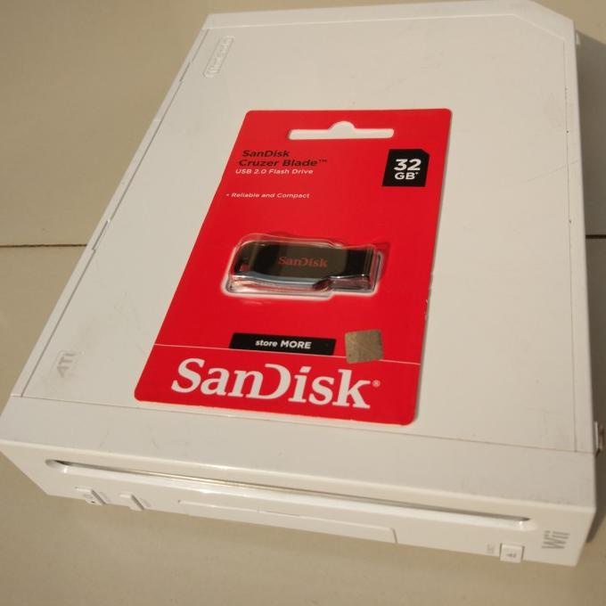 BISA COD Flashdisk Game Nintendo Wii 32Gb