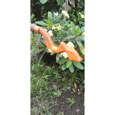 Tangkringan gawang murai motif jati