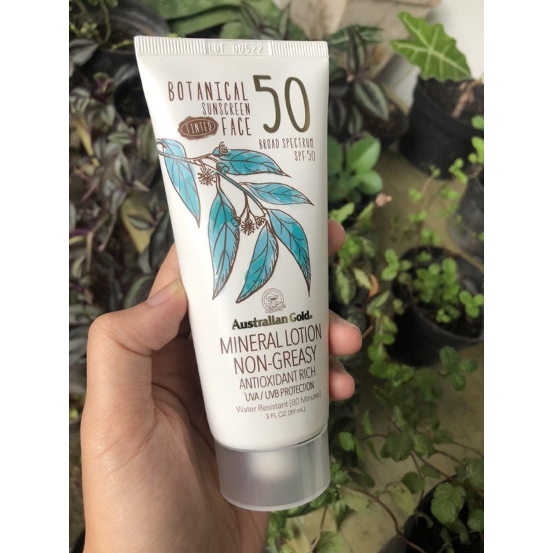 Australian Gold Botanical Tinted Face Sunscreen SPF 50 (Preloved)