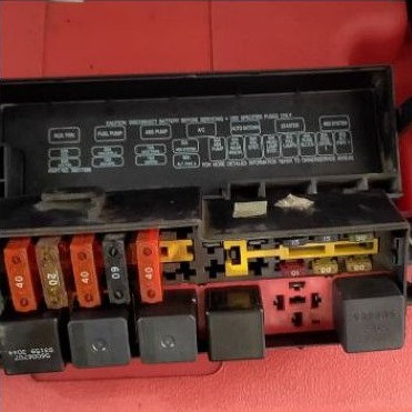 box sikring sekring copotan Jeep cherokee XJ